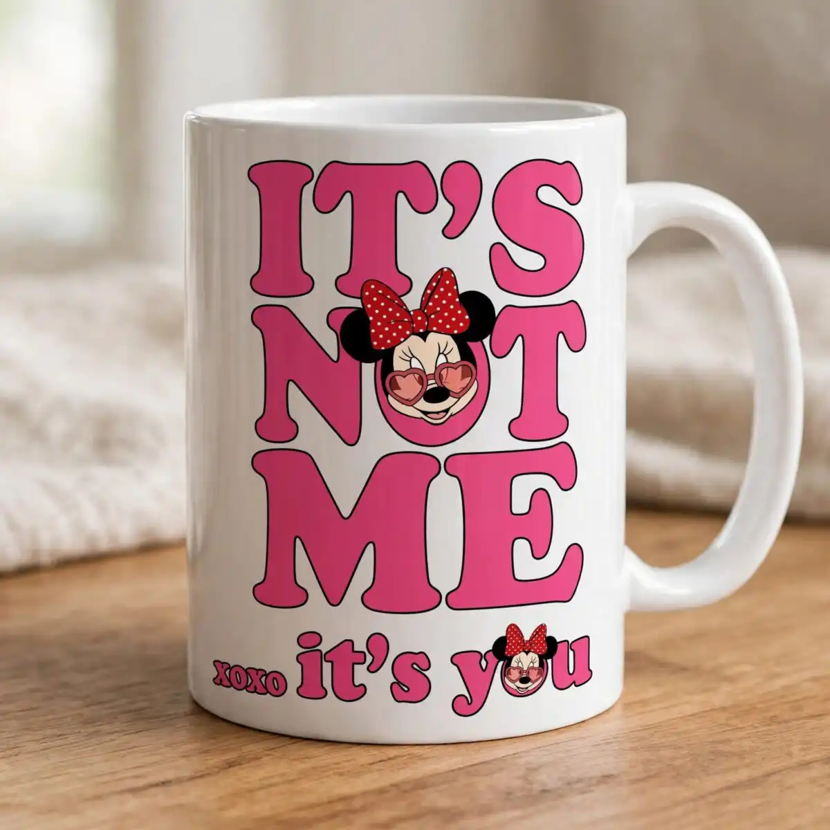 vlt231223157 xoxo it's minnie mouse quote png for birthday shirts, mugs and totes vlt231223157 xoxo it's minnie png design printed on a plain product mockup
